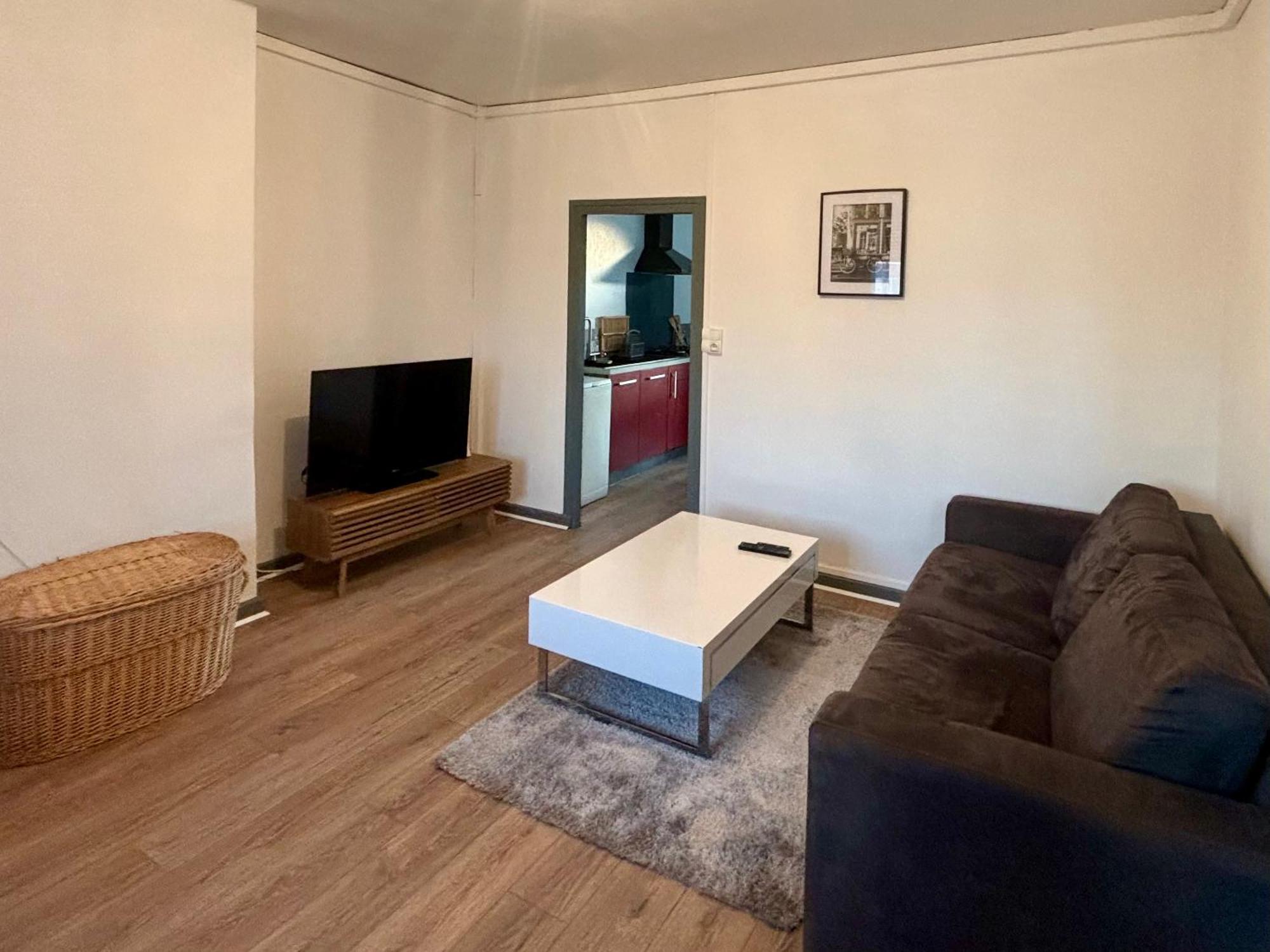 Agreable Maison De Ville Avec Jardin 생디지에 외부 사진
